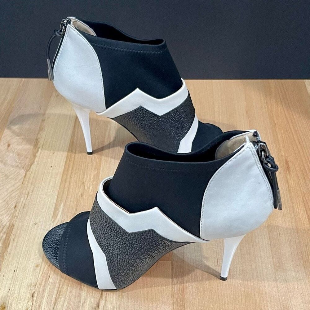 L.A.M.B. heels. - Picture 6 of 8